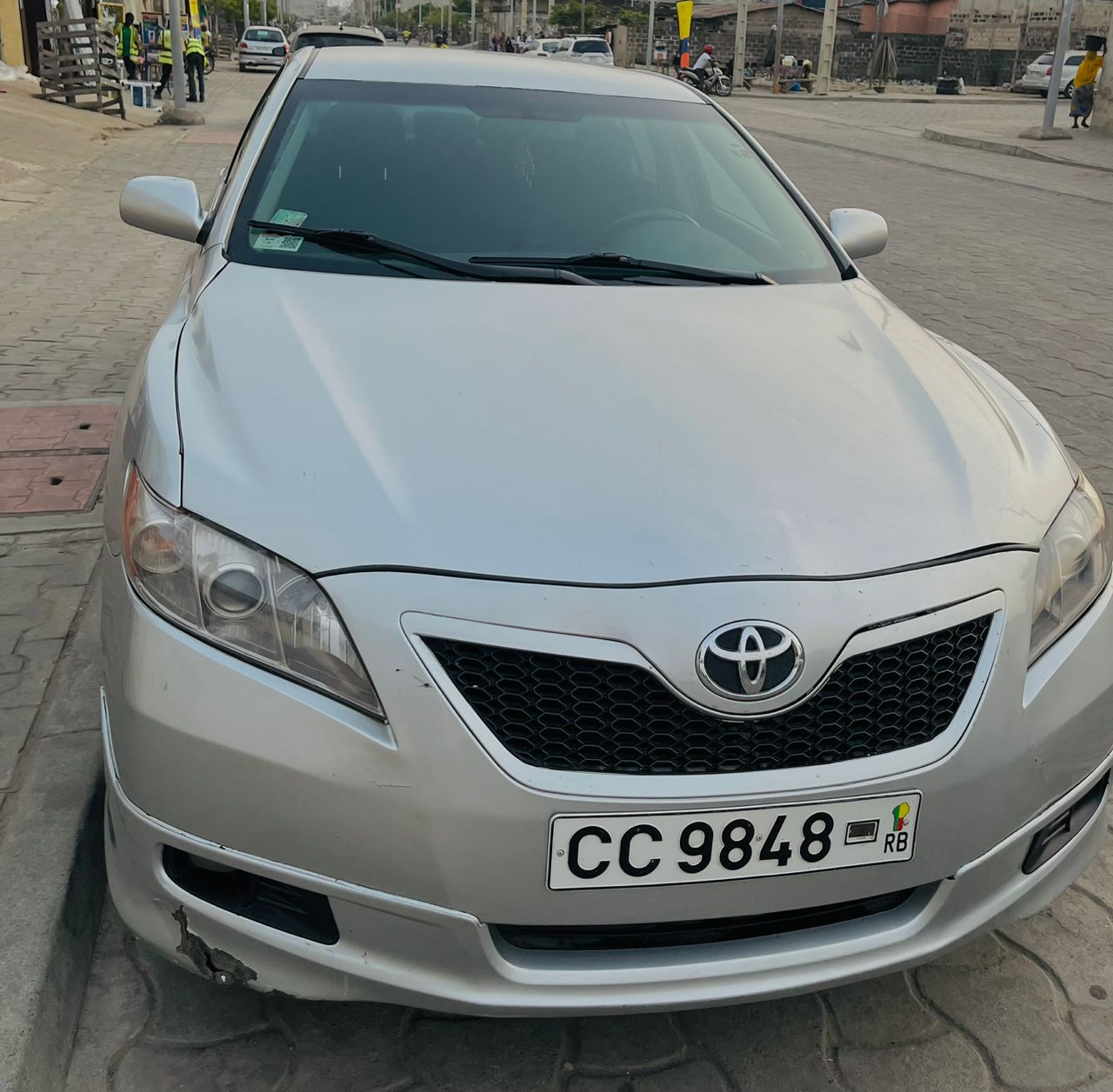 Toyota Camry AWD LE/SE
